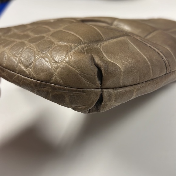 Coach Crocodile Embossed Taupe Leather Audrey Large Clutch Wristlet - Picture 10 of 10